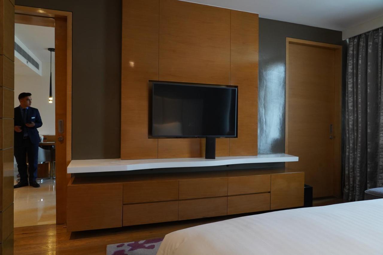Marriott Executive Apartments Хайдарабад Экстерьер фото