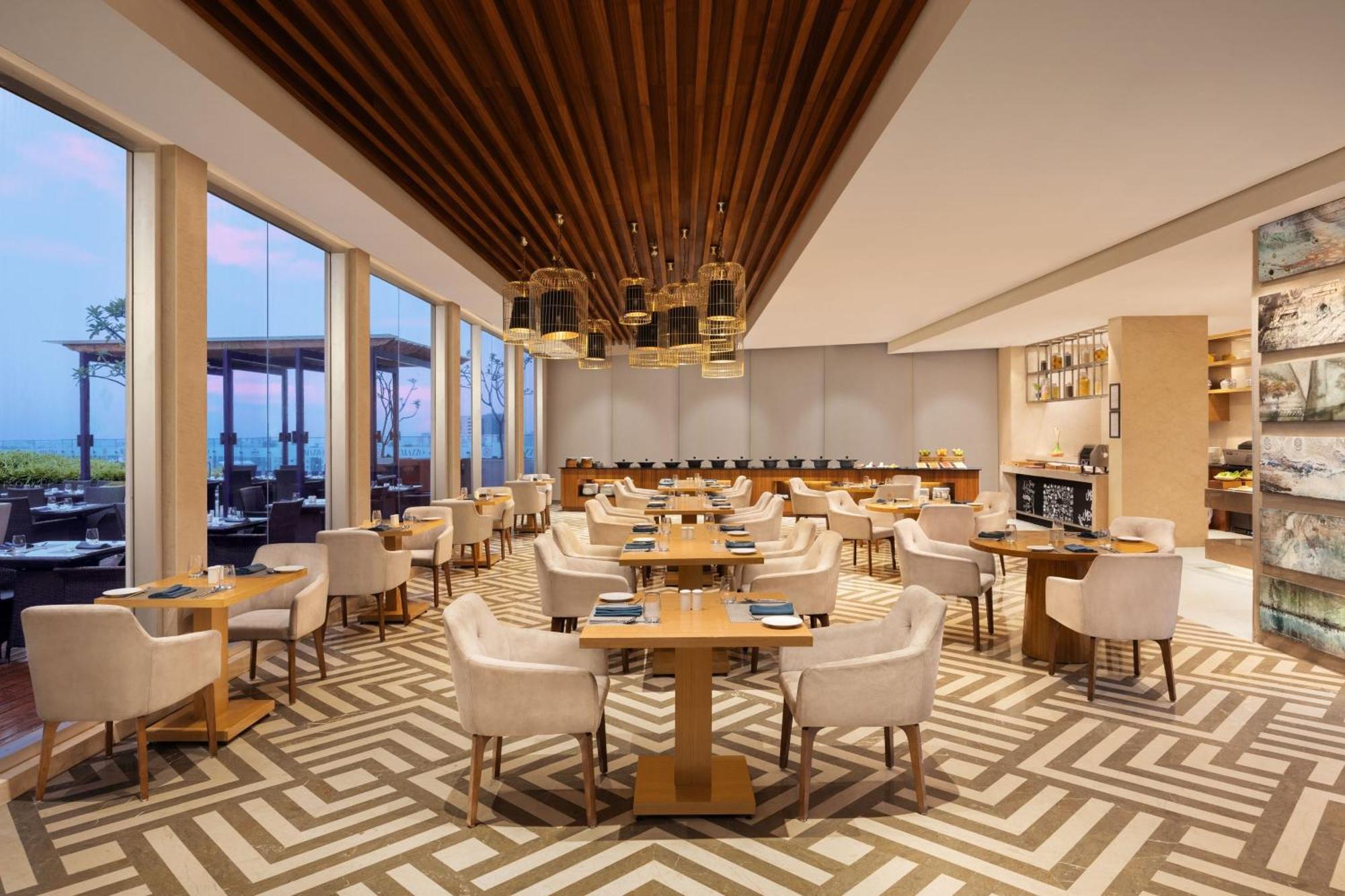 Marriott Executive Apartments Хайдарабад Экстерьер фото